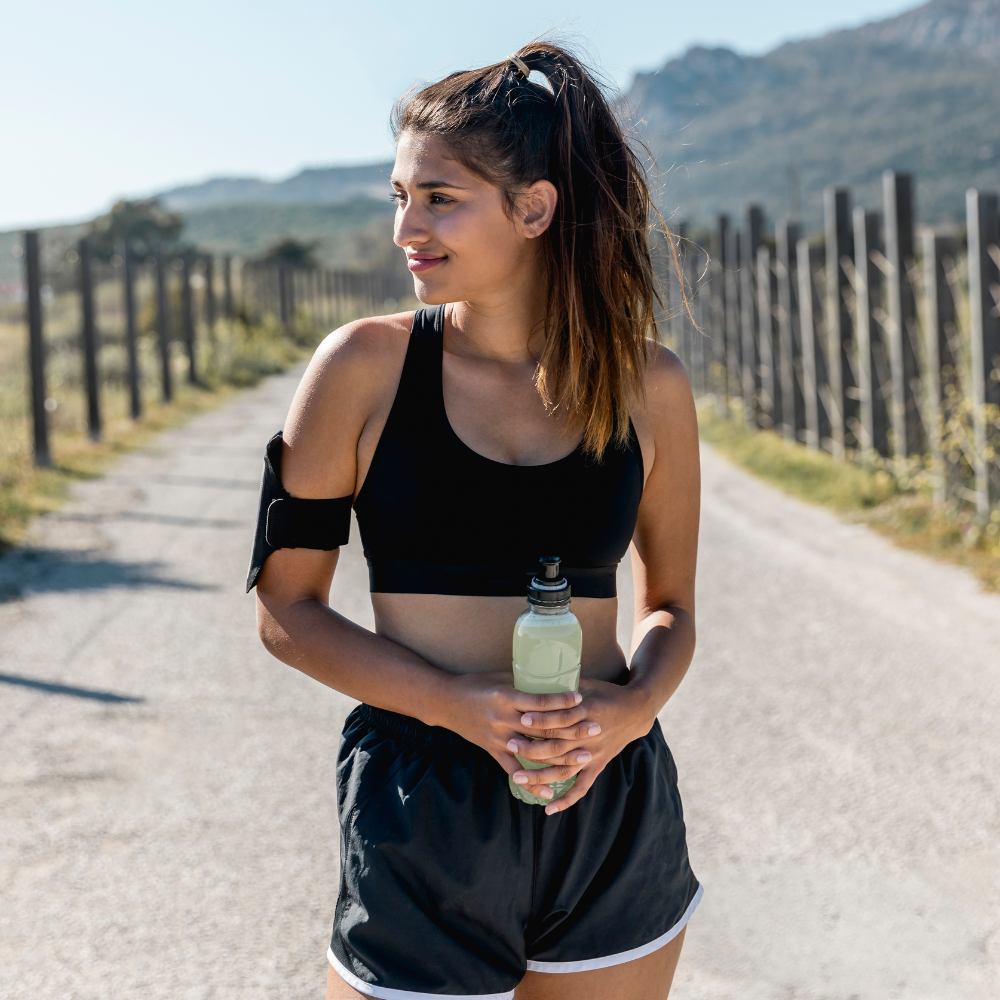 ¿Sabías que caminar puede ser más efectivo para quemar grasas que trotar?